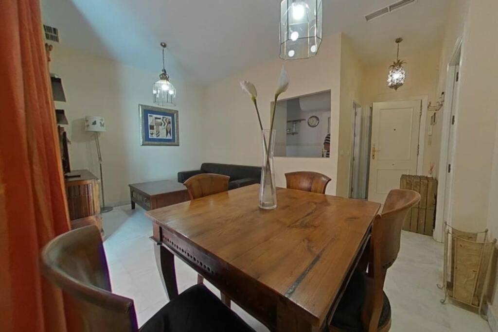 Sientete Como En Casa Seville Ngoại thất bức ảnh
