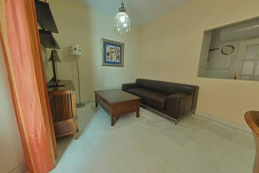 Sientete Como En Casa Seville Ngoại thất bức ảnh